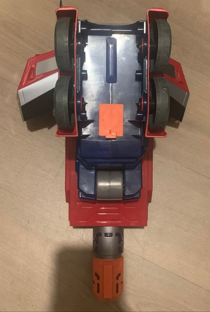 Pistolet camion transformer marque hasbro édition 2007 - photo numéro 4