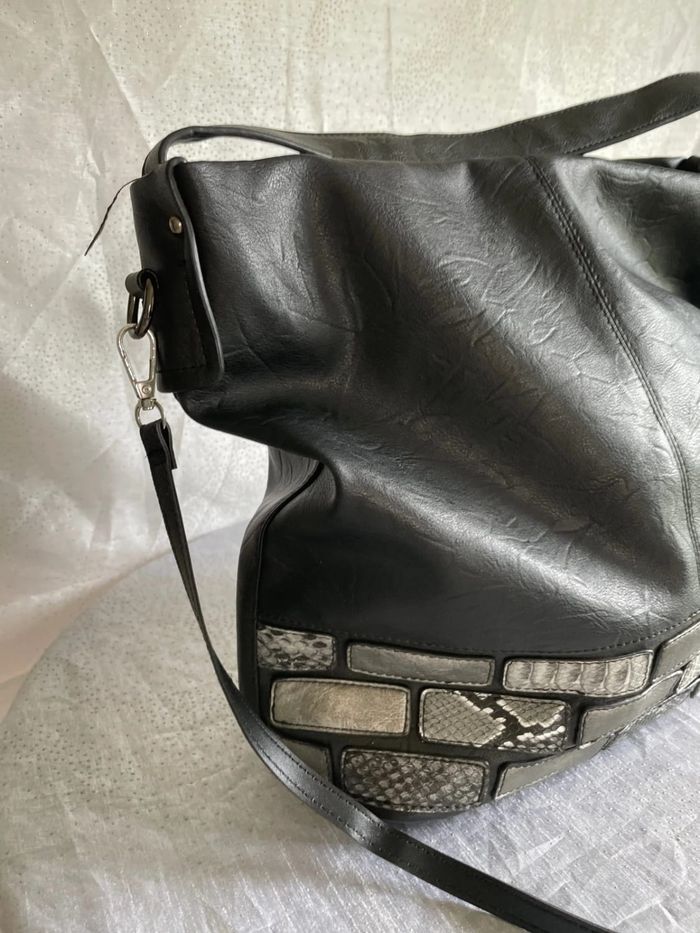 Sac noir - Comme neuf - photo numéro 4