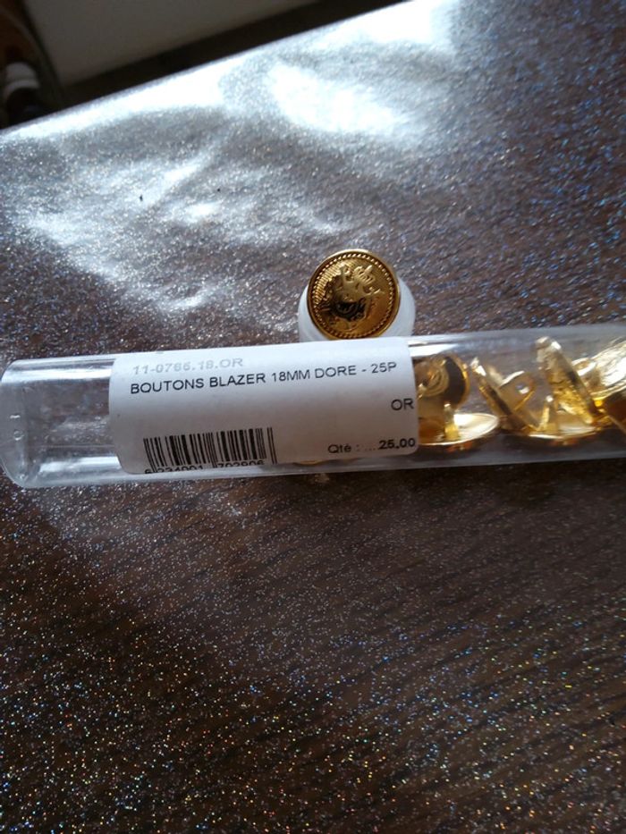 Boutons - photo numéro 2