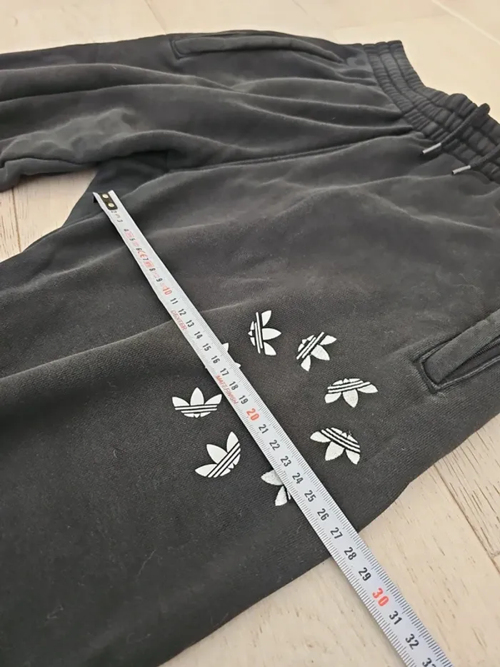 Jogging Adidas taille S - photo numéro 14
