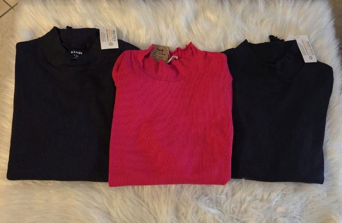 (Neufs non portés)🏷🥰🤩 teeshirts col montants 12 ans fille 🥰🤩🩷 - photo numéro 2