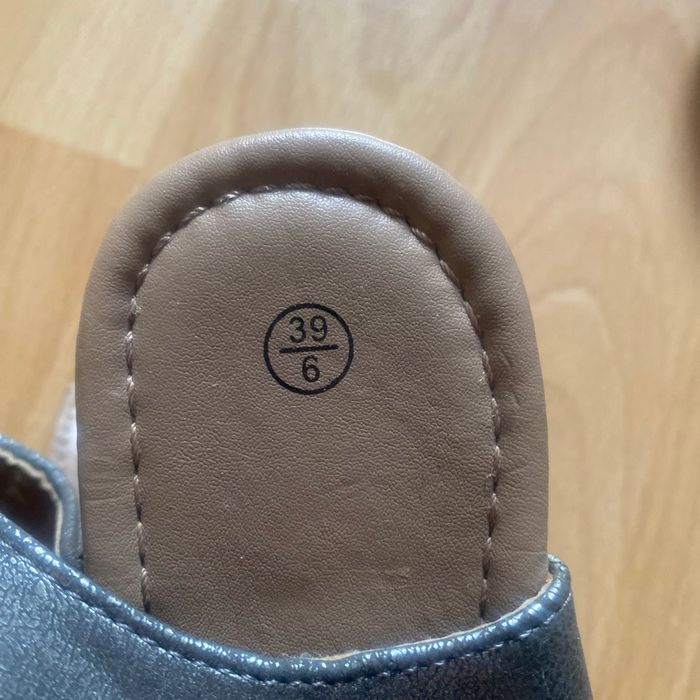 Chaussures d’été - photo numéro 3