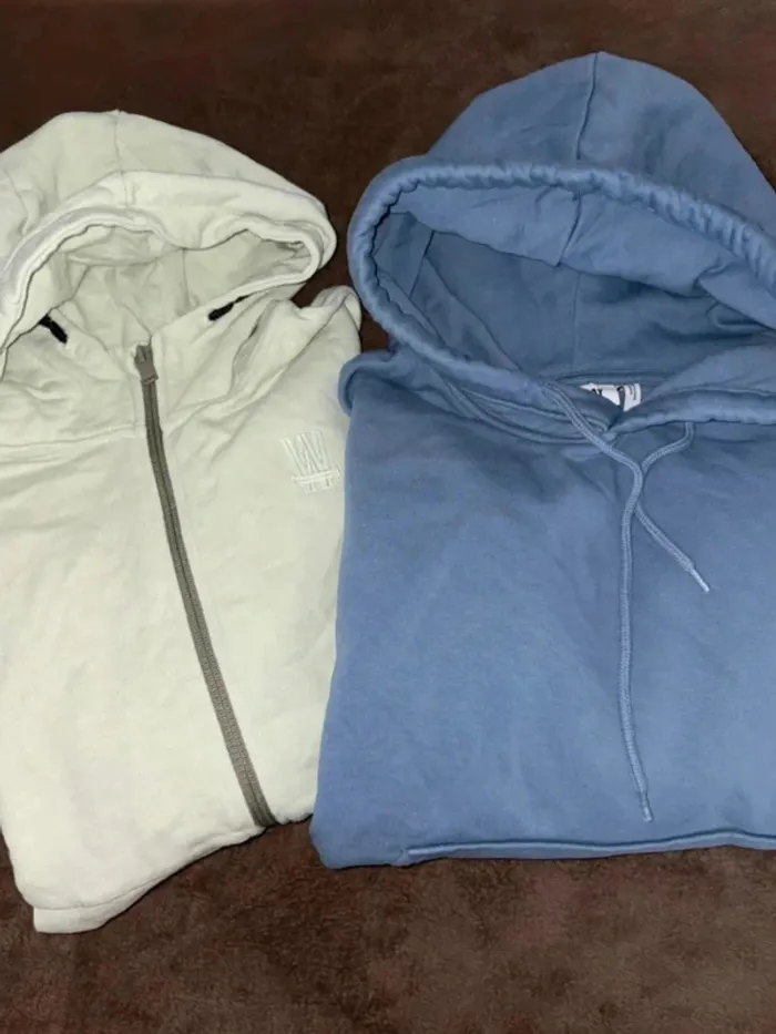Lot de deux sweat homme taille S Weekday et Ikks