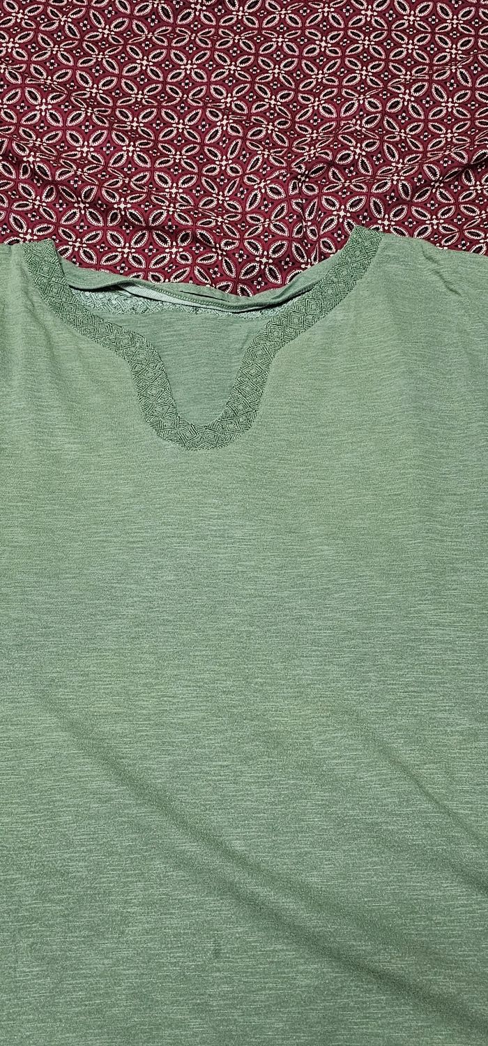 Tee-shirt - photo numéro 2