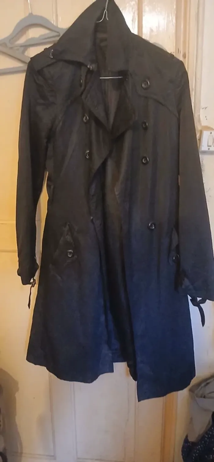 Long manteau noir trench idéal mi saison - photo numéro 2