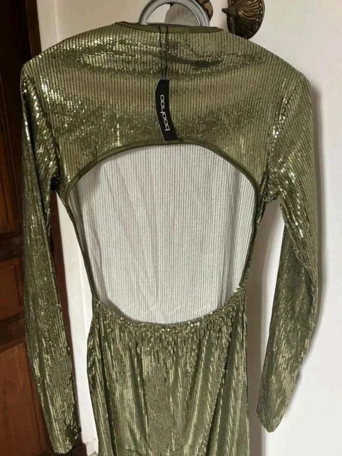 Robe de soirée verte toute en sequin - photo numéro 11