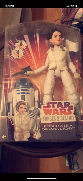 Figurine Disney Star Wars Force Of Destiny Princess Leia Organa et R2D2 Hasbro neuf