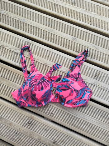 Haut de maillot tropical rose & bleu – Coiba – Taille L – Très bon état