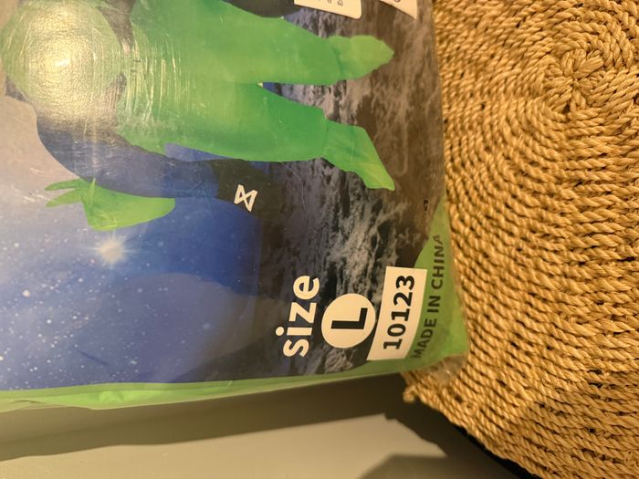 Costume Gonflable Adulte – Extra-Terrestre - photo numéro 3