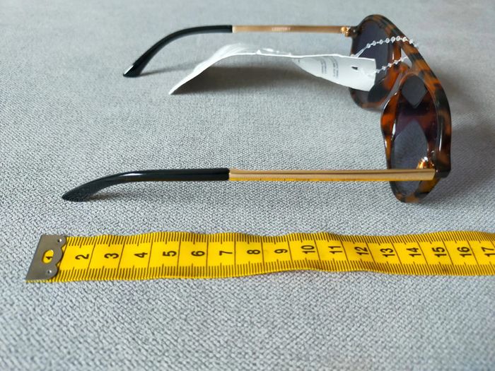 Lunettes de soleil écaille & branches dorées – neuves avec étiquette - photo numéro 7