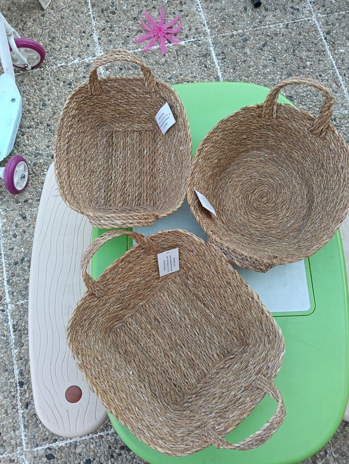 3 panières large en toile de jute neuves