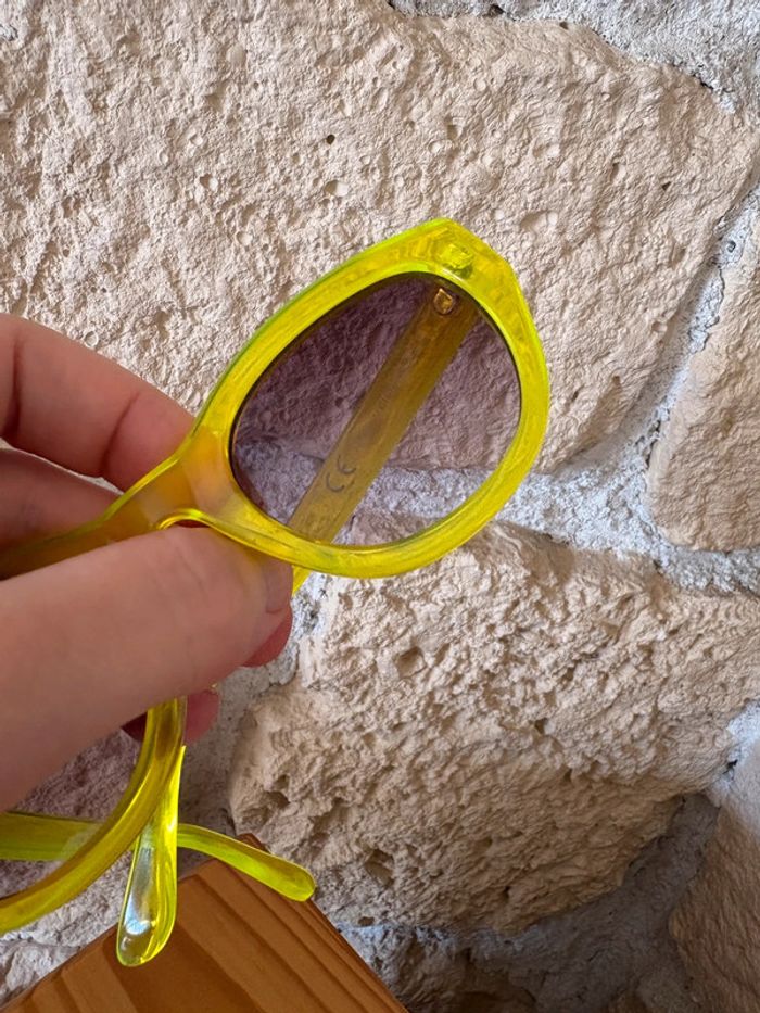 Lunettes de soleil jaune & Other Stories - photo numéro 2