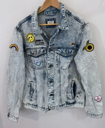 Denim Jacket Veste jean Pull & Bear patchs Womens XL