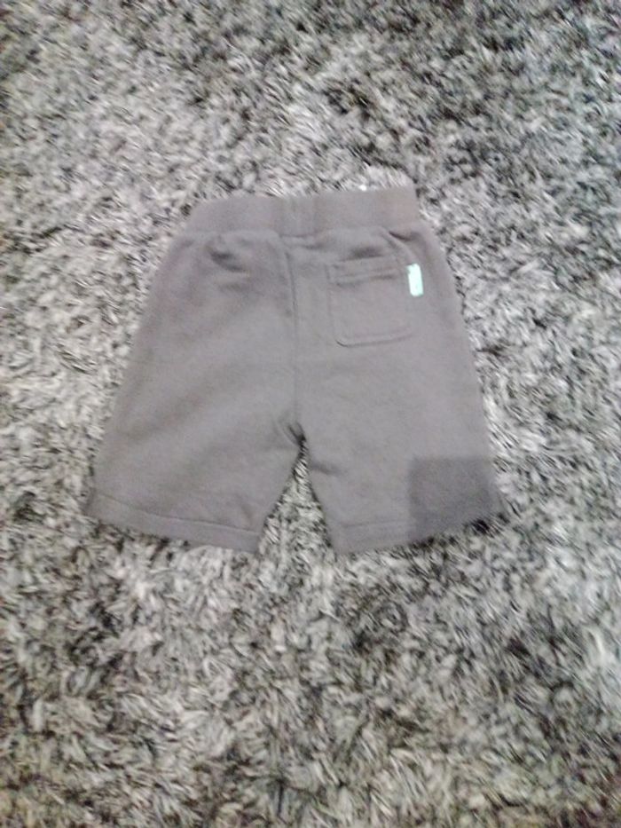 Short été garçon 2 ans - photo numéro 2
