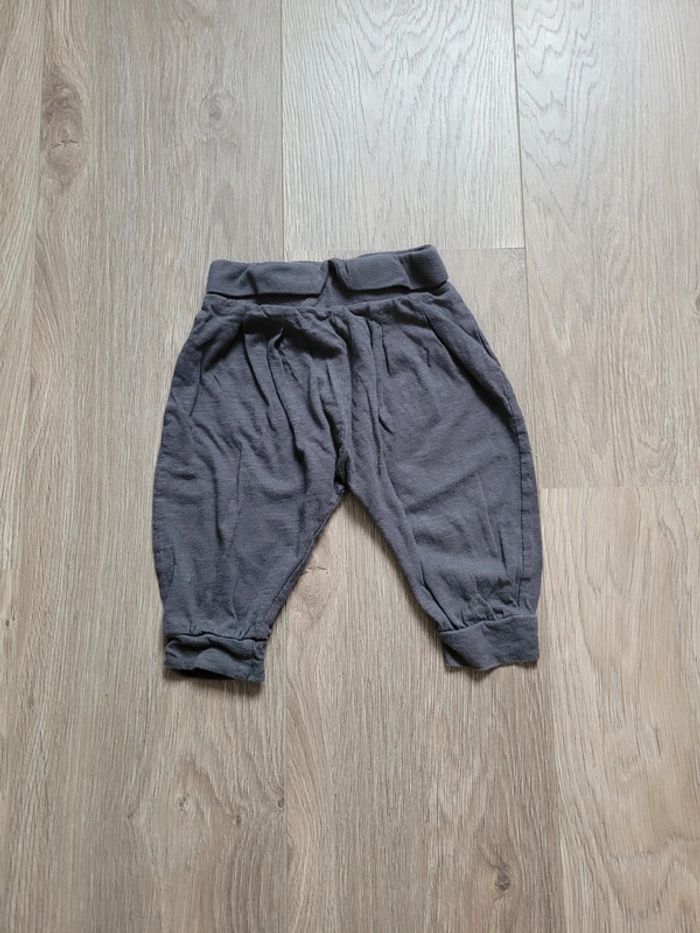 Pantalon gris 6 mois
