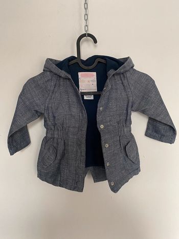 Trench gris bleu et fils argentés