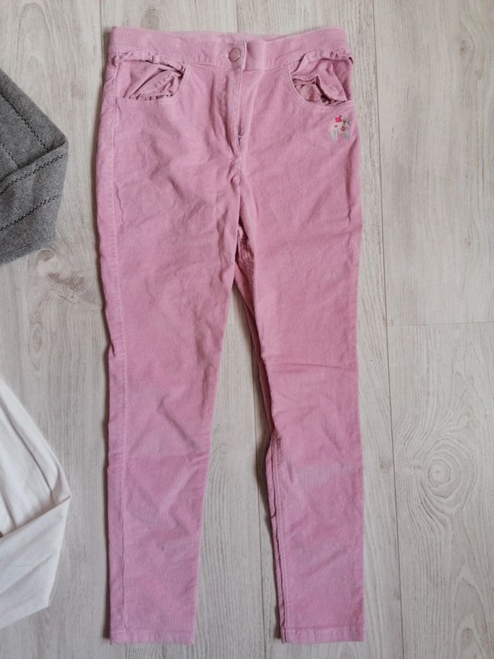 Ensemble Sergent Major 
Thème Meringue à Vienne
Gilet tee shirt et pantalon velours taille 10 ans - photo numéro 6