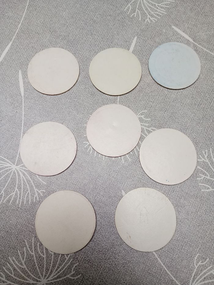 Caps divers - photo numéro 2