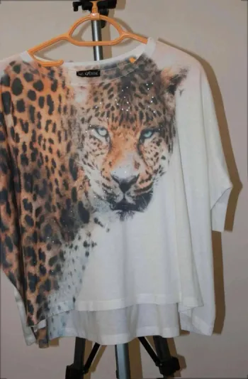 t shirt