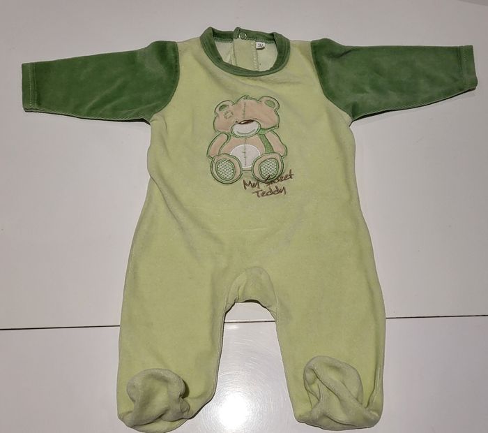 Lot de 2 pyjamas mixte velours bébé 3 mois - photo numéro 2