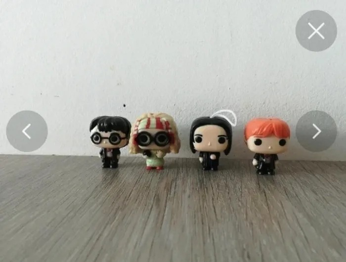 Lot de 4 figurines Harry Potter kinder joy
