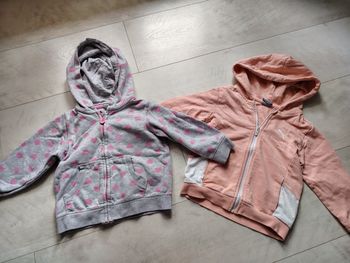 Lot de 2 sweats zippés 12 mois