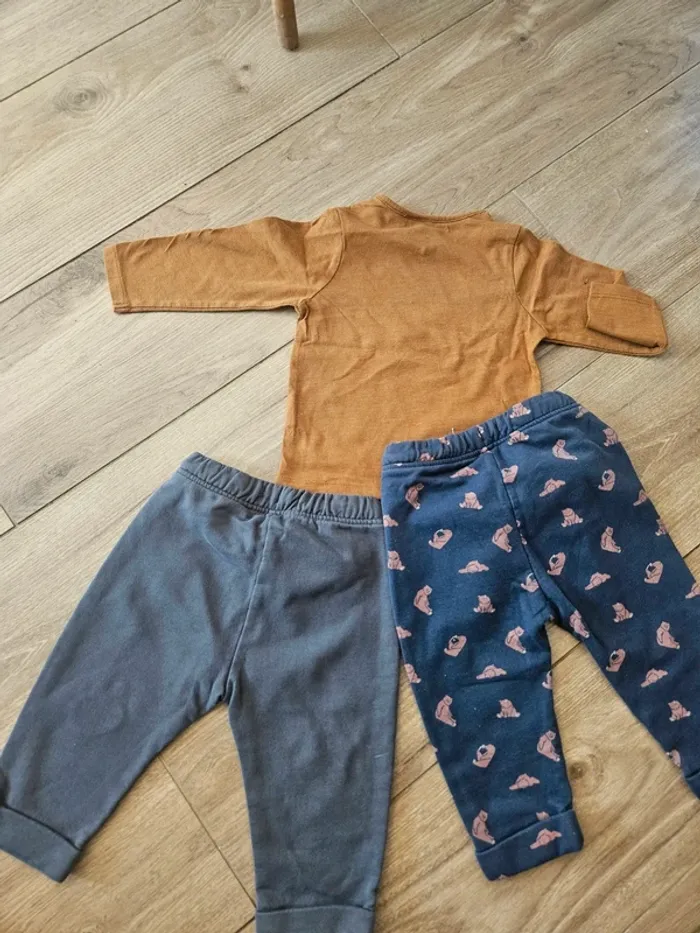 Ensemble 12 mois - photo numéro 6