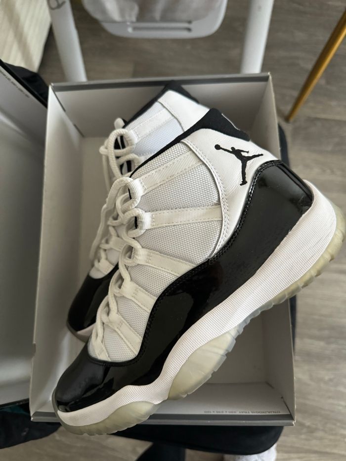 Jordan 11