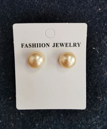 Boucles d'oreilles nacrées