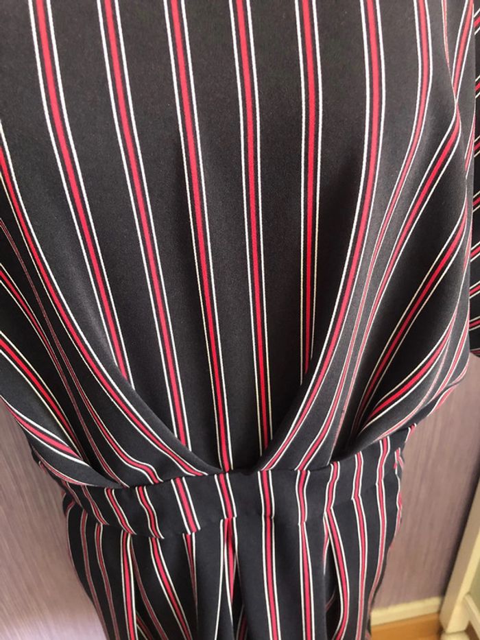 Robe dos ouvert - photo numéro 3