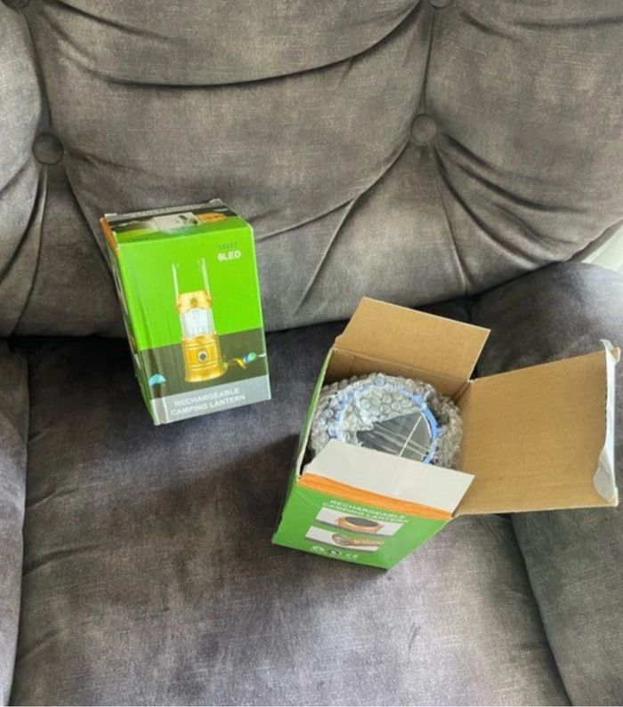 Lampe tempête ou torche à recharge solaire ou USB neuve - photo numéro 3