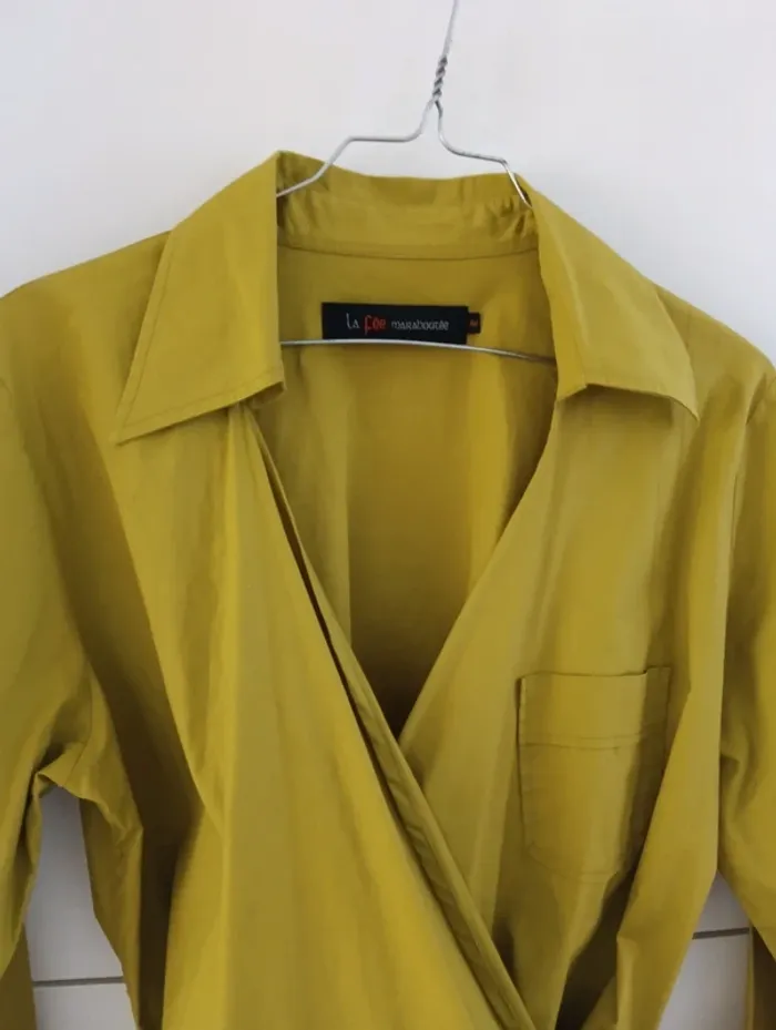 Blouse cache coeur vert olive
La fée maraboutée
Taille 40 - photo numéro 6