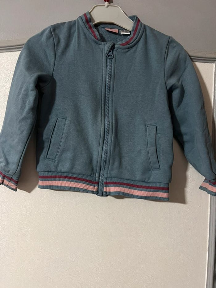 Veste fille taille 2/4 ans marque Lupilu très bon état - photo numéro 2