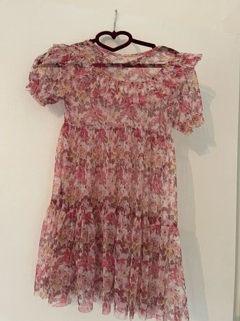 Robe transparente pour fille de 5 ans