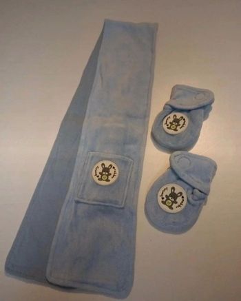 Ensemble écharpe+ moufles 3/6 mois lapin 🐰