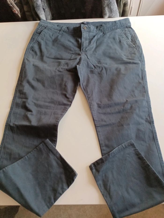 Pantalon Chino homme Kiabi taille 48 coupe droite