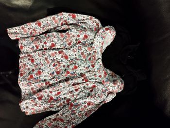 2 hauts manches longues 24 mois