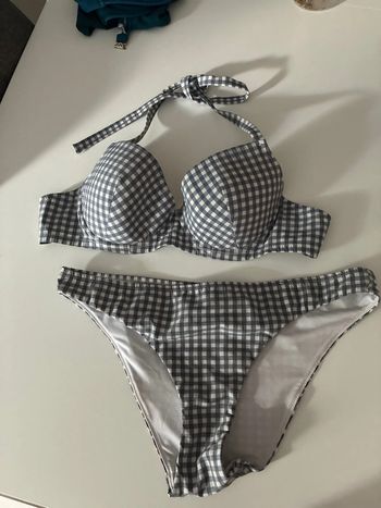 Maillot de bain à carreaux gris bleu