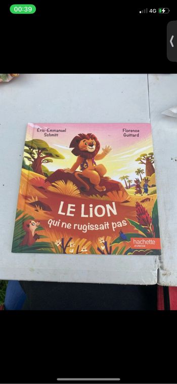 Livre le lion qui rugissait pas