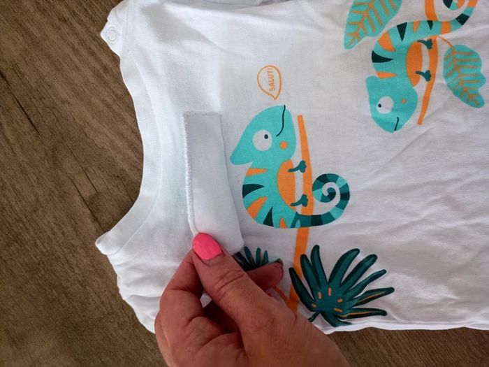 T shirt 3 mois - photo numéro 2