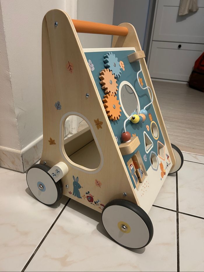 Trotteur bébé thème forêt - photo numéro 5