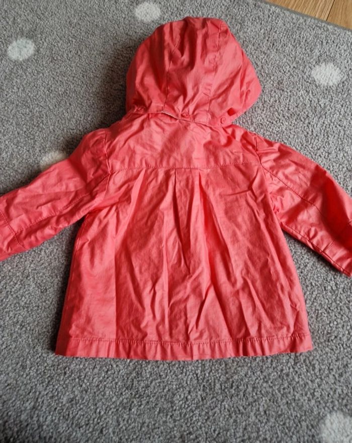 Coupe-vent / imperméable 6 mois - photo numéro 2