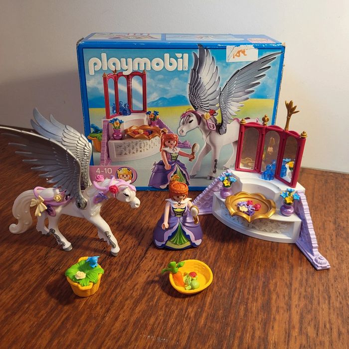 Boite playmobil Licorne princesse 5144
