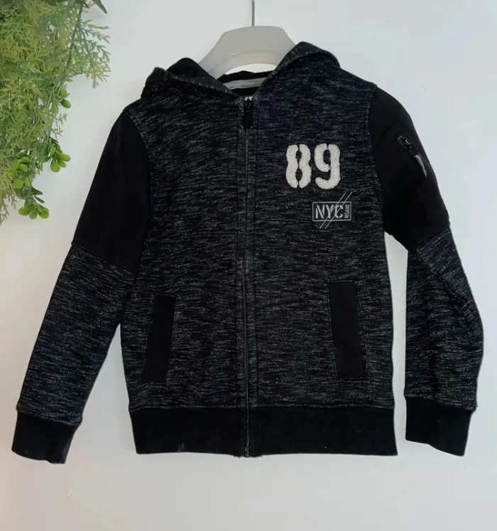 Gilet pour enfant à capuche
