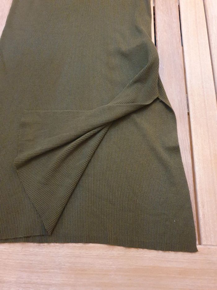 Magnifique robe longue en laine col en V Couleur Olive marque Bonobo taille M - photo numéro 9