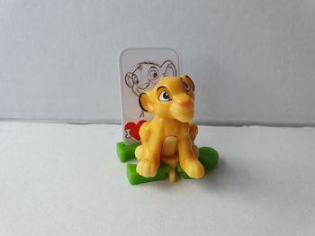 SIMBA  (Figurines Kinder Disney 100)