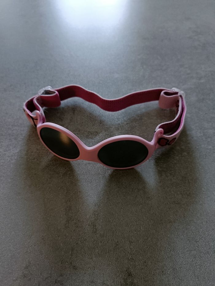Lunettes bébé neuves indice 4 - photo numéro 2
