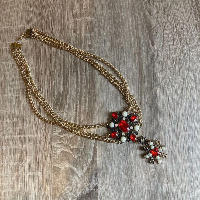 Collier doré, rouge & blanc 🌸