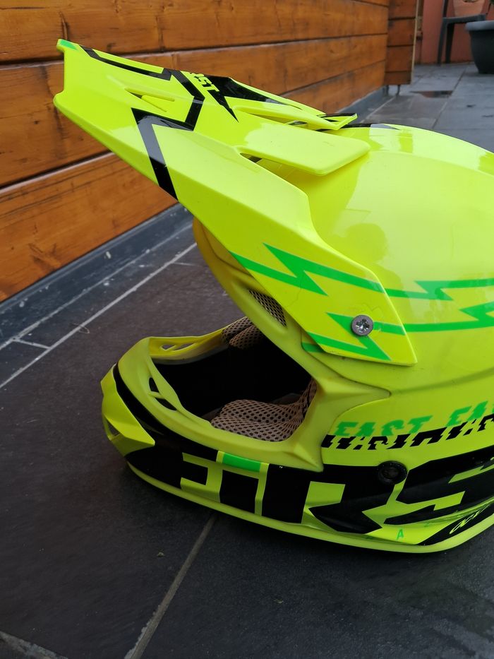 Casque - photo numéro 4