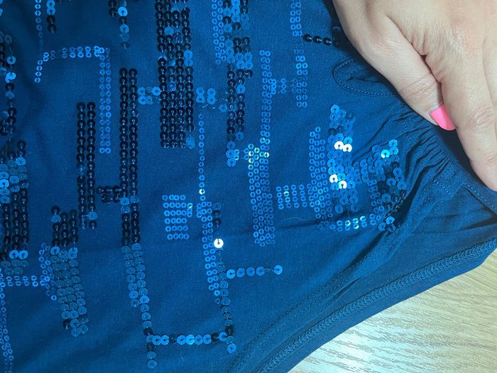 Haut avec sequin - photo numéro 3